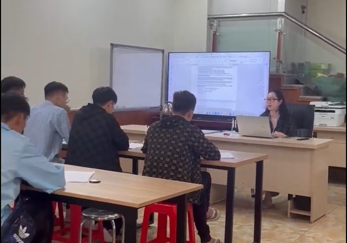 Hỗ trợ ứng viên phỏng vấn việc làm kỹ thuật tại Công ty ID.