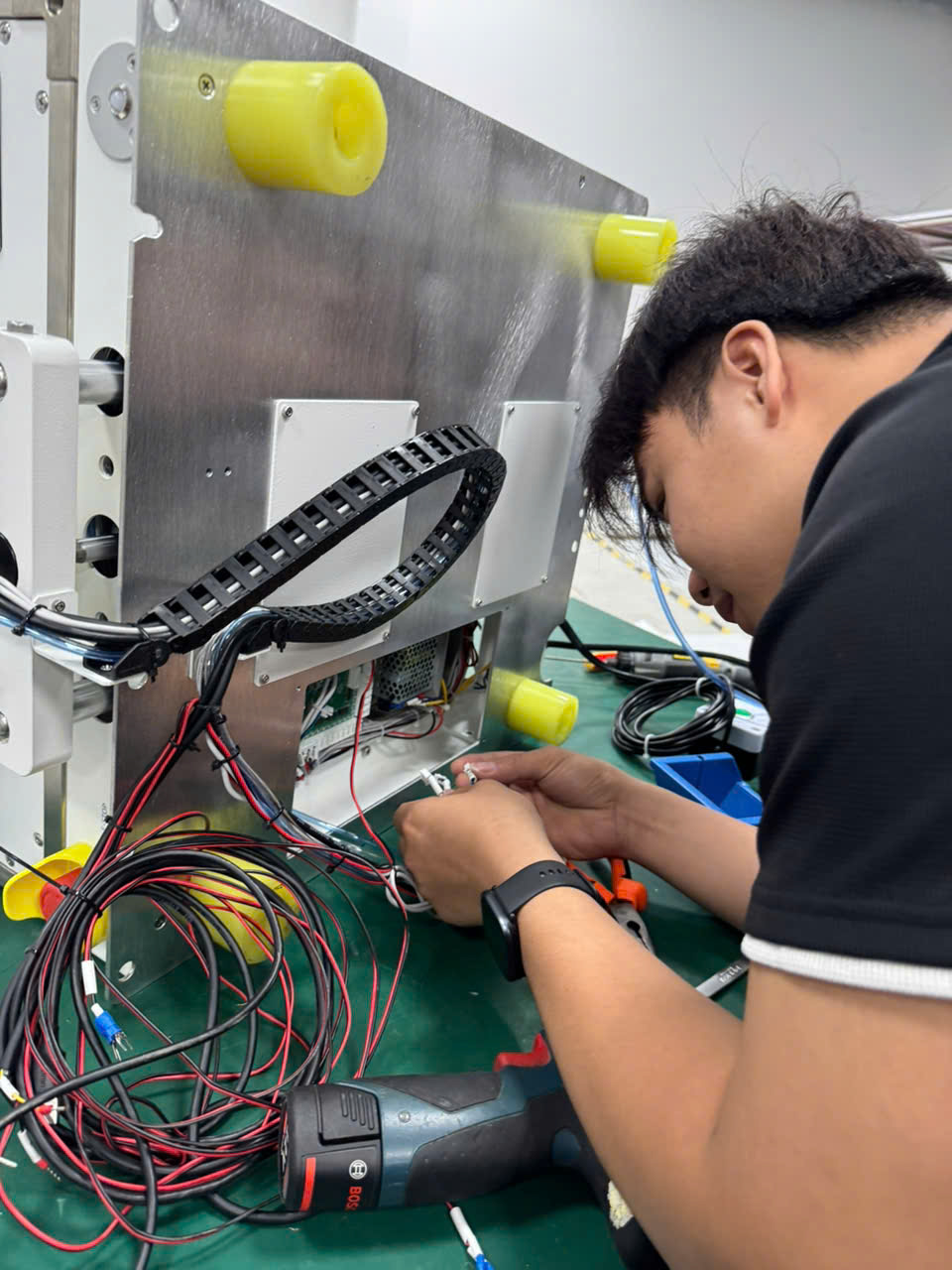 Tìm việc kỹ sư cơ điện tiếng Trung Bắc Ninh